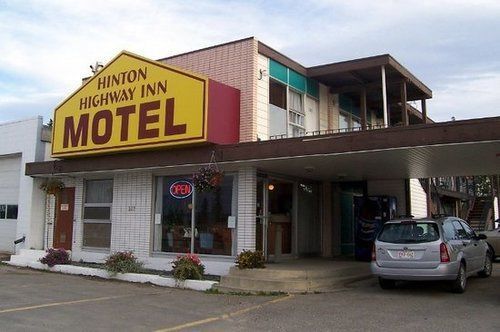 Hinton Highway Inn Екстериор снимка