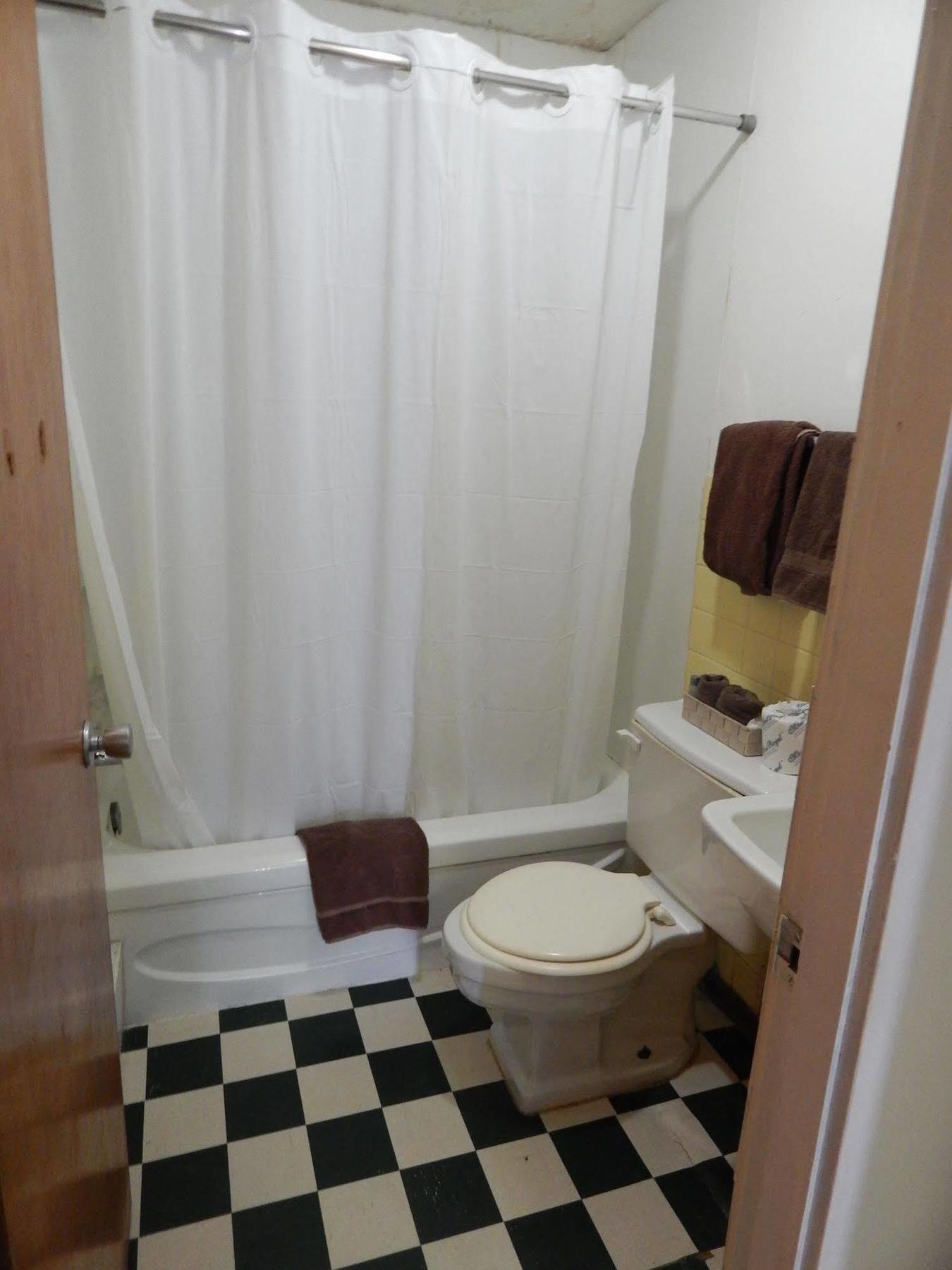 Hinton Highway Inn Екстериор снимка